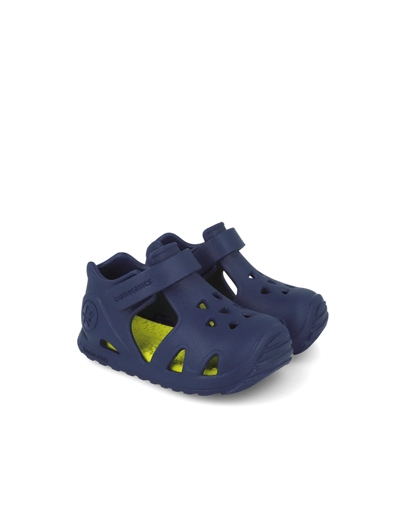 Sandales bébé premiers pas imperméables bleu marine – Biomecanics – chaussures ergonomiques garçon – Nanou’s House Maroc