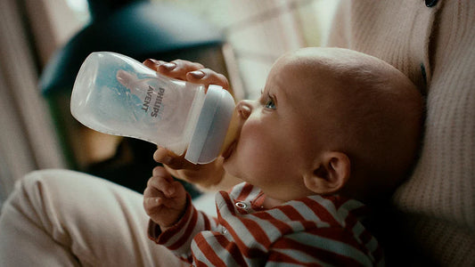 Biberon en verre ou en plastique : Le guide pour faire le meilleur choix pour votre bébé