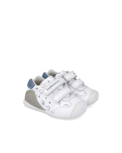 Basket bébé premiers pas blanc étoiles – Biomecanics – chaussures ergonomiques garçon – Nanou’s House Maroc