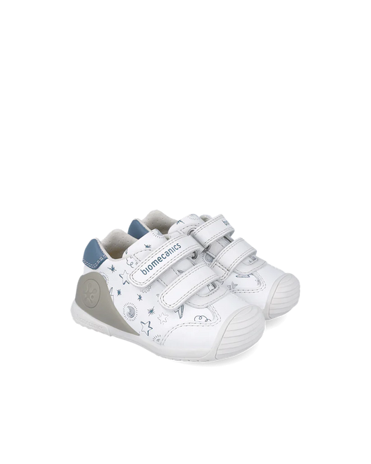 Basket bébé premiers pas blanc étoiles – Biomecanics – chaussures ergonomiques garçon – Nanou’s House Maroc