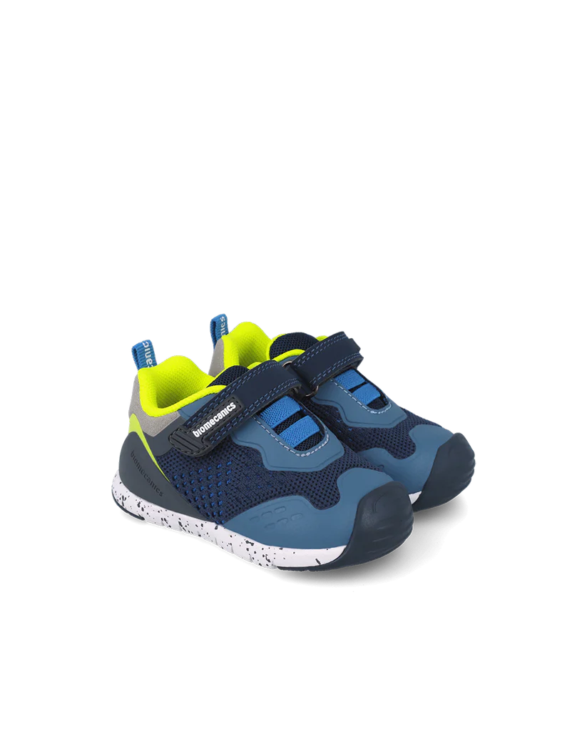Chaussures bébé premiers pas Biogateo Running maille bleue – Biomecanics – baskets ergonomiques garçon – Nanou’s House Maroc