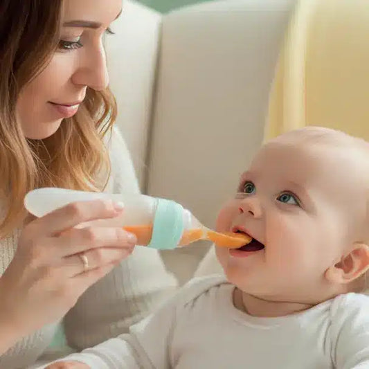 Mammia Biberon Distributeur Cuillère Silicone 90ml diversification alimentaire bébé dès 4 mois