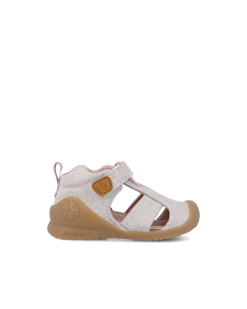 Sandale bébé fille premiers pas en toile beige – Biomecanics – chaussures ergonomiques – Nanou’s House Maroc