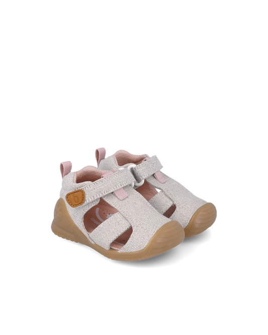 Sandale bébé fille premiers pas en toile beige – Biomecanics – chaussures ergonomiques – Nanou’s House Maroc