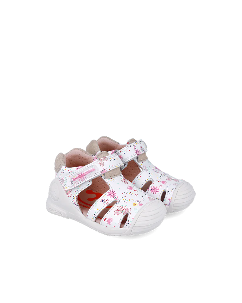 Sandales bébé fille bout fermé cantalope – Biomecanics – chaussures ergonomiques premiers pas – Nanou’s House Maroc