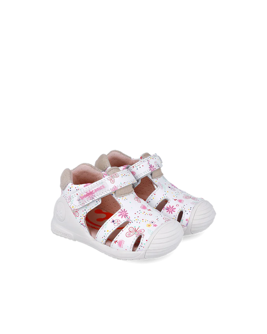 Sandales bébé fille bout fermé cantalope – Biomecanics – chaussures ergonomiques premiers pas – Nanou’s House Maroc