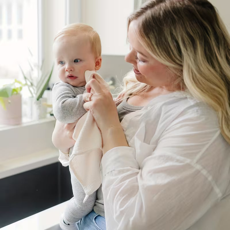 Lot de petites serviettes carrées en gaze de coton, tissu hypoallergénique pour le visage - Nanou's House