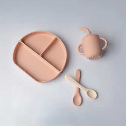 YUMMY set repas bébé en silicone antidérapant 6M+ rose | Nanou’s House Maroc