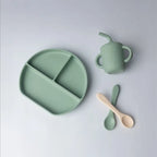 YUMMY set repas bébé en silicone antidérapant 6M+ vert pastel | Nanou’s House Maroc